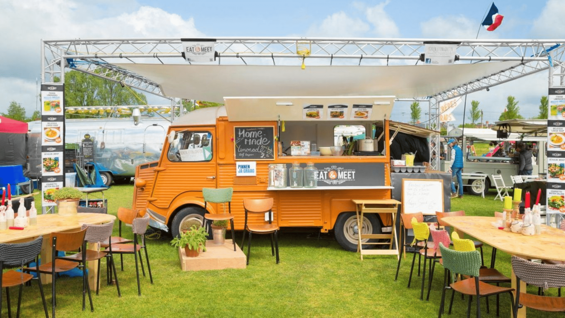 Food‑Truck Festivals or Themed Banquets