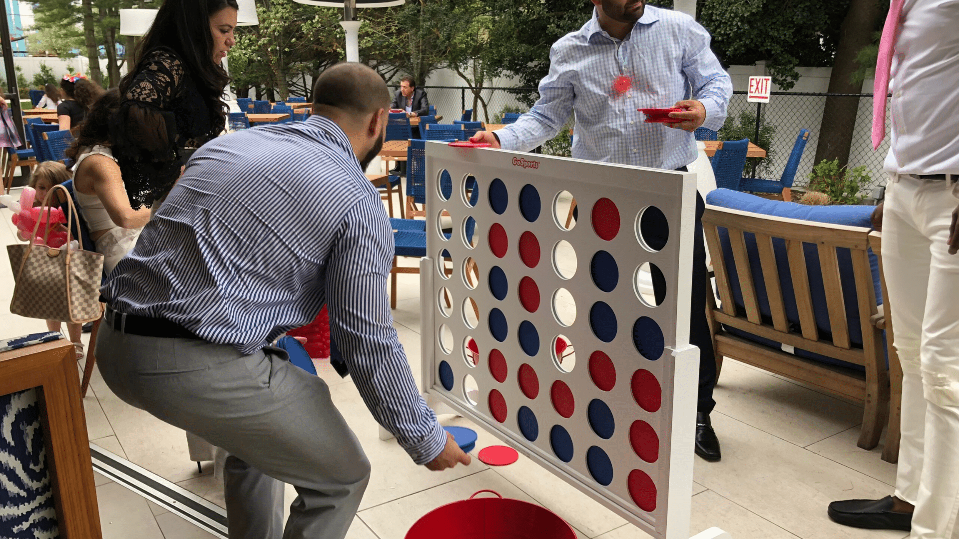 Giant Games
