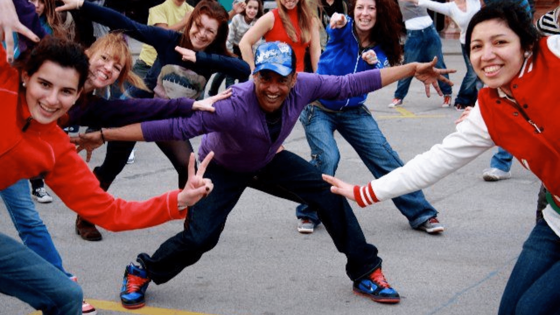 Surprise Flash Mobs or Dance Performances