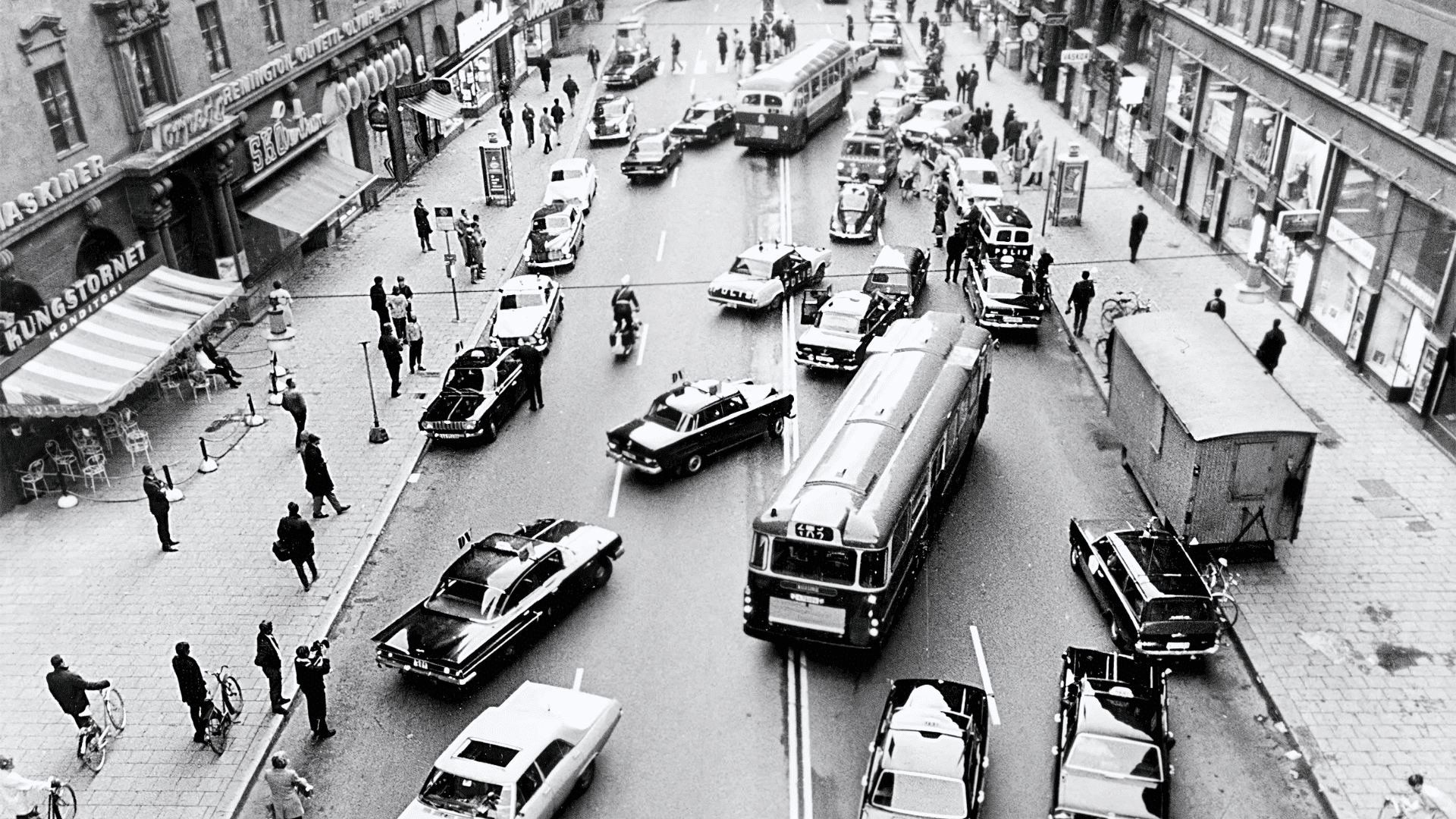 The Day Sweden Switched Driving Sides (1967)