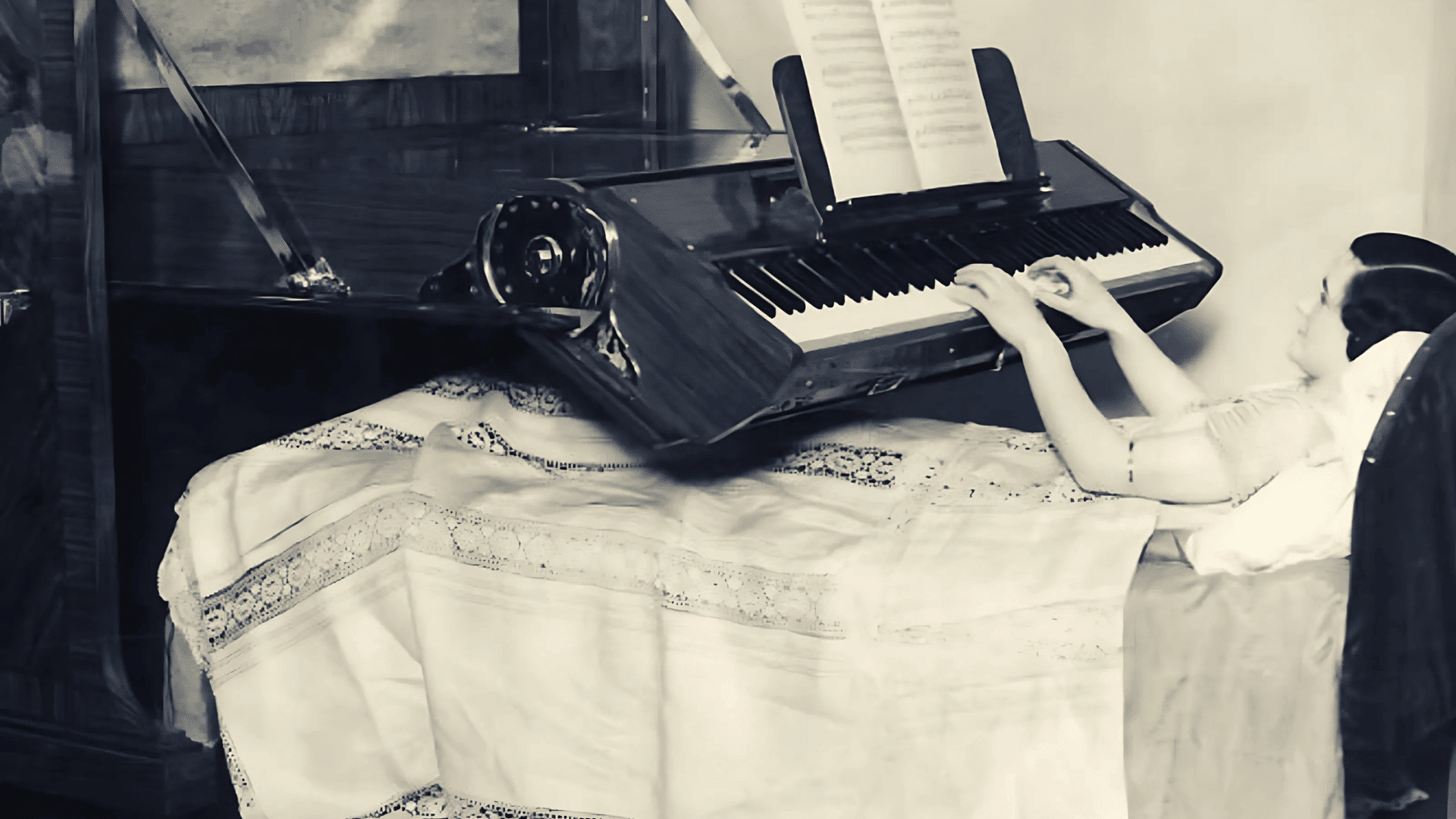 The Piano for Bedridden Patients (1935)