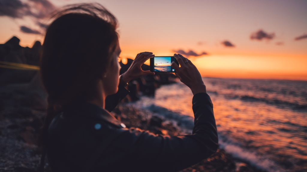 Tips for Better Low Light Photography featured image