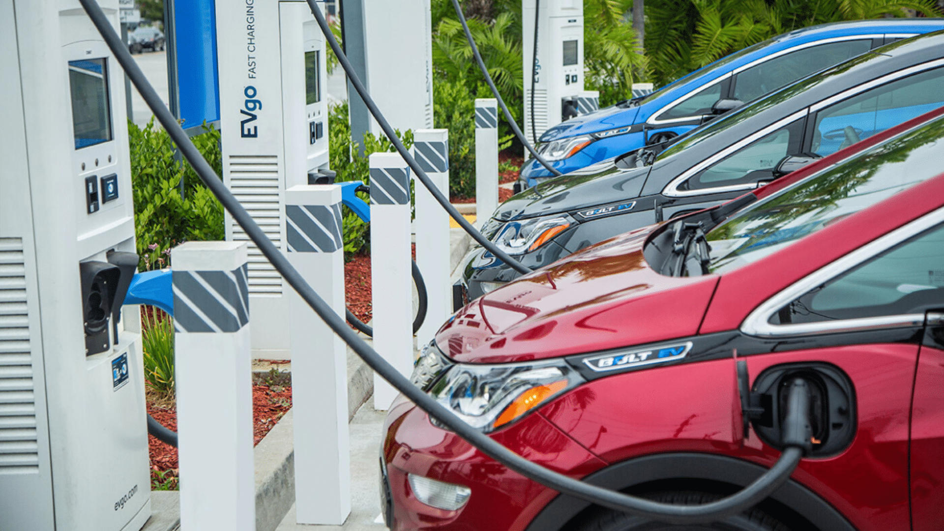 10 reasons why electric cars are bad