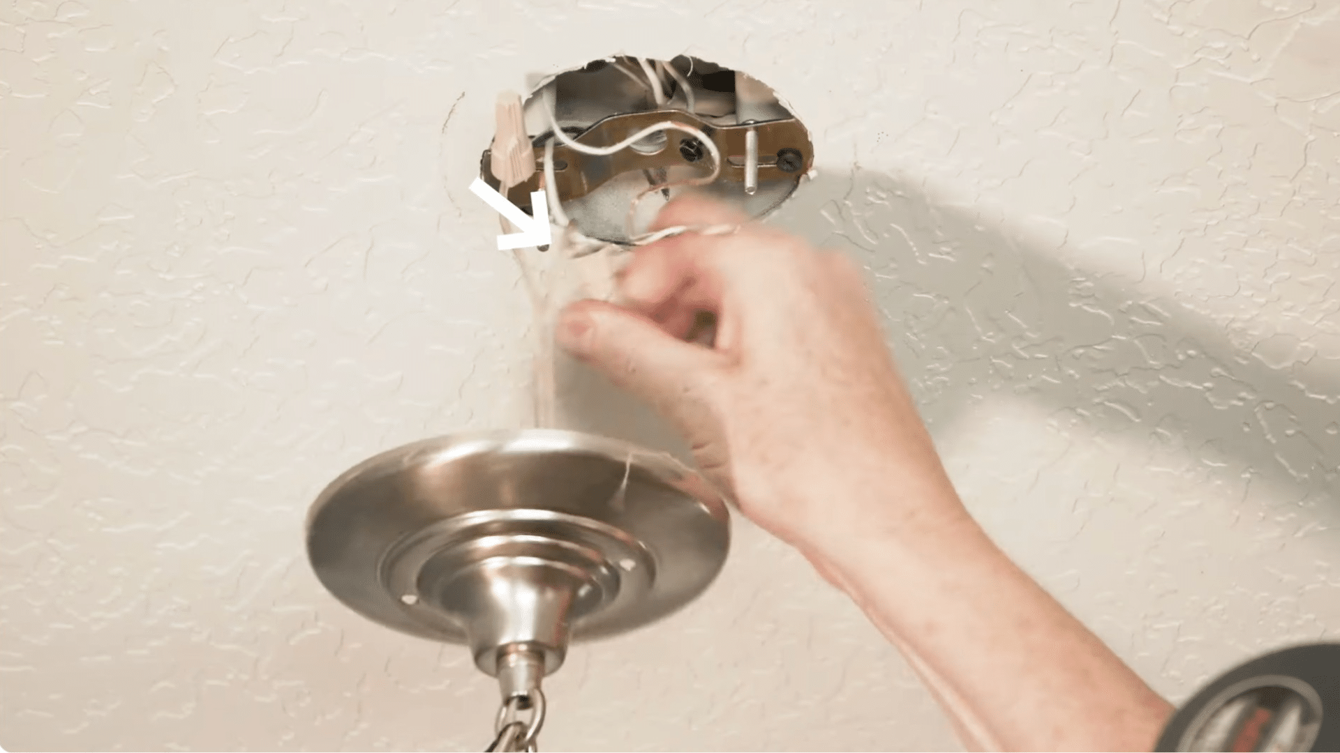 Step 3 Disconnect the Old Fixture Wiring