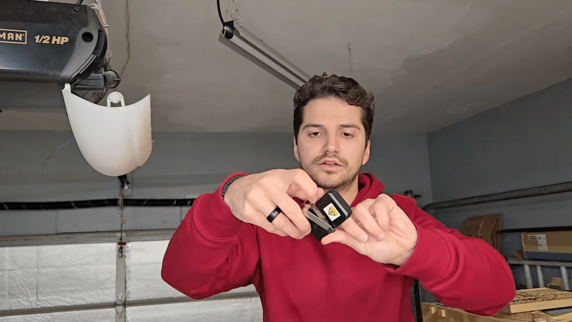 Step 3 Remove the Visor Clip