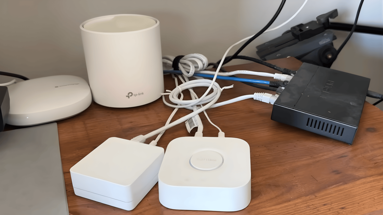 How Nest Wifi, Nest Wifi Pro, and Google Wifi 2.4, 5 GHz, and 6 GHz ...