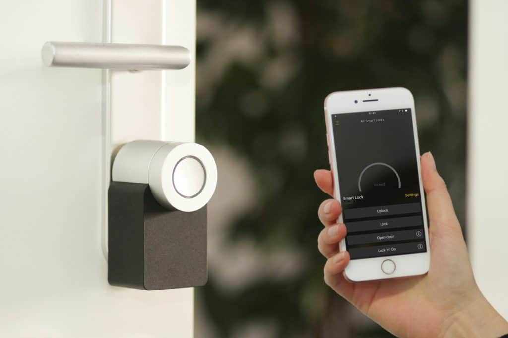 7 Ways Access Control Systems Are Shaping the Future of Smart Buildings