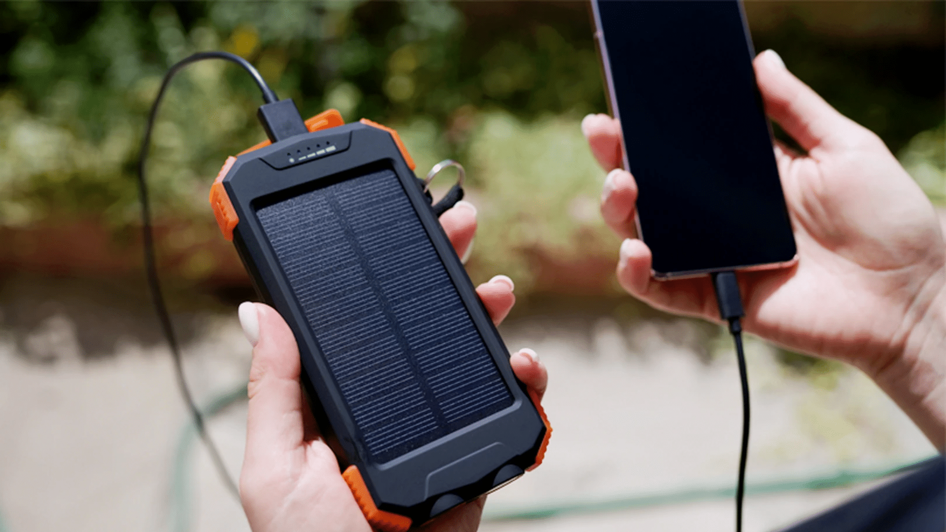 type-of-charger-solar