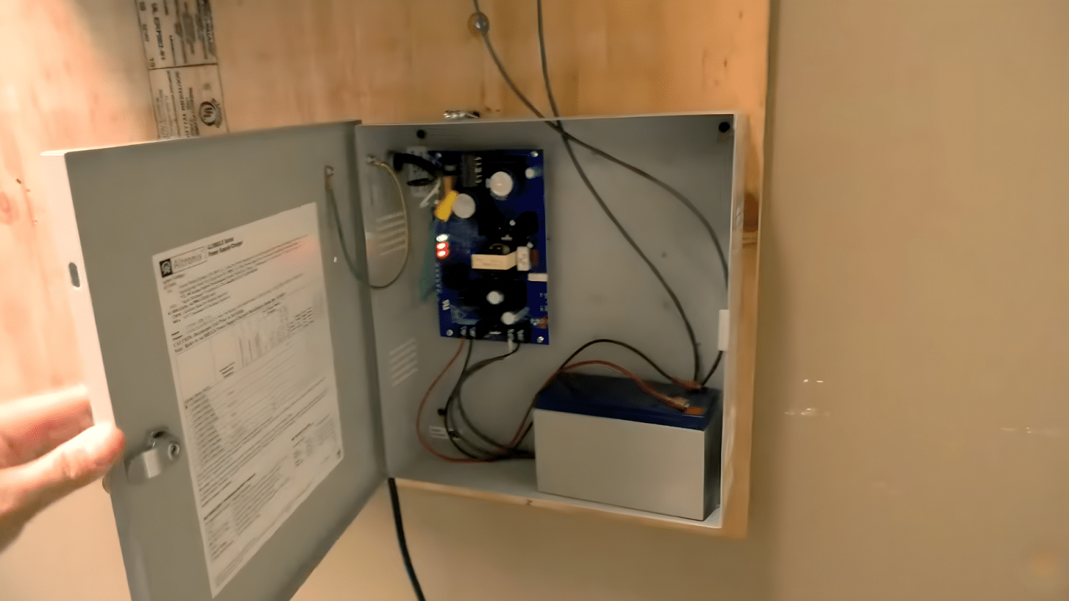 Step-by-Step Guide to Access Control System Installation - Boomset