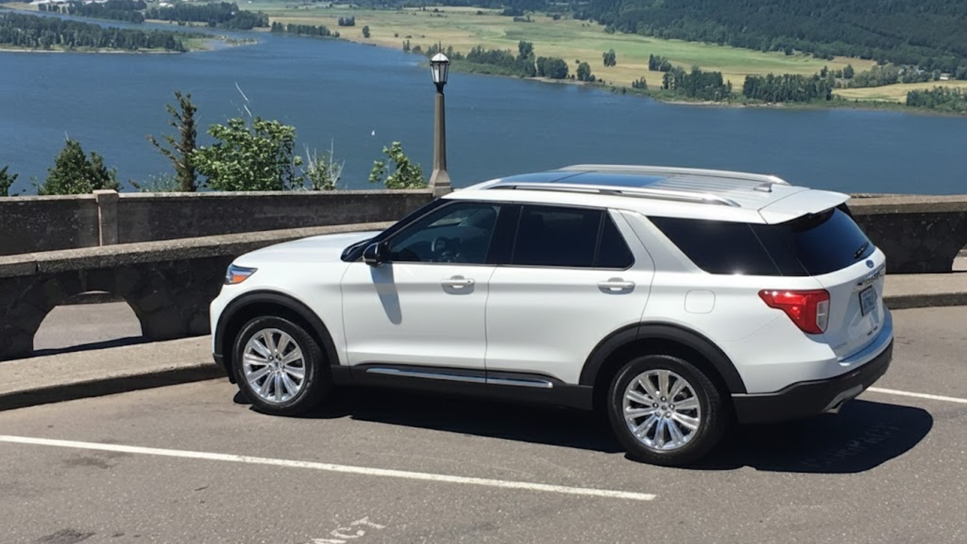 Latest Ford Explorer Hybrid Models