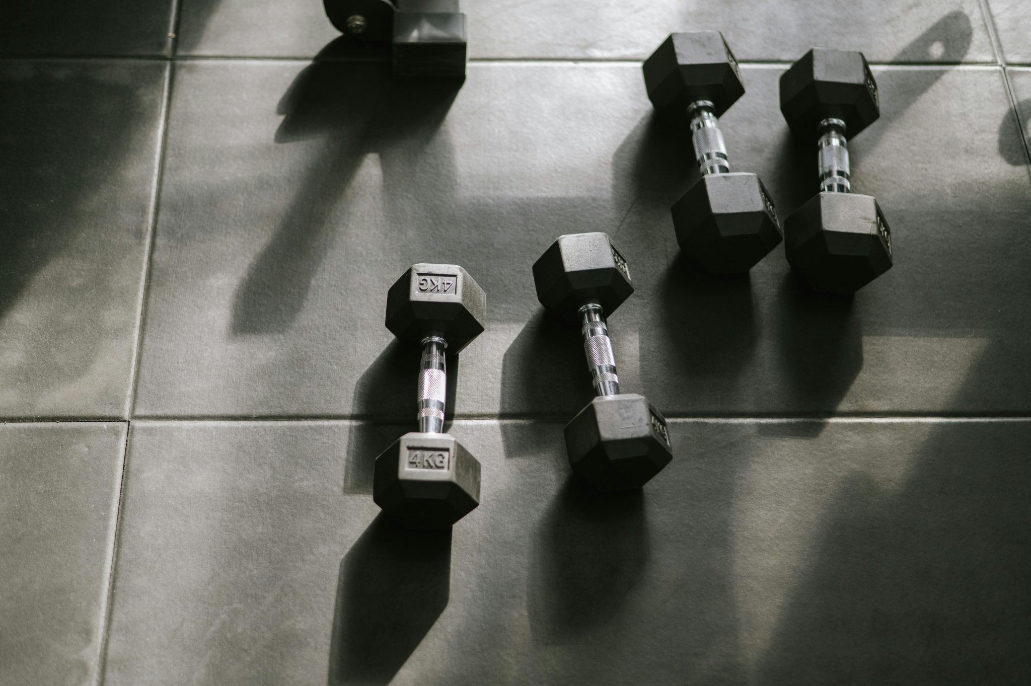 Adjustable Dumbbells vs Traditional Dumbbells