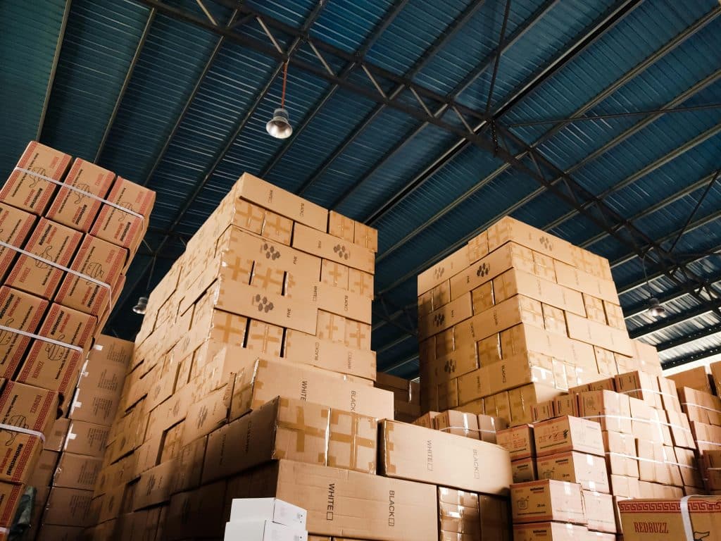 How Smart Warehouses Are Solving Space Limitations