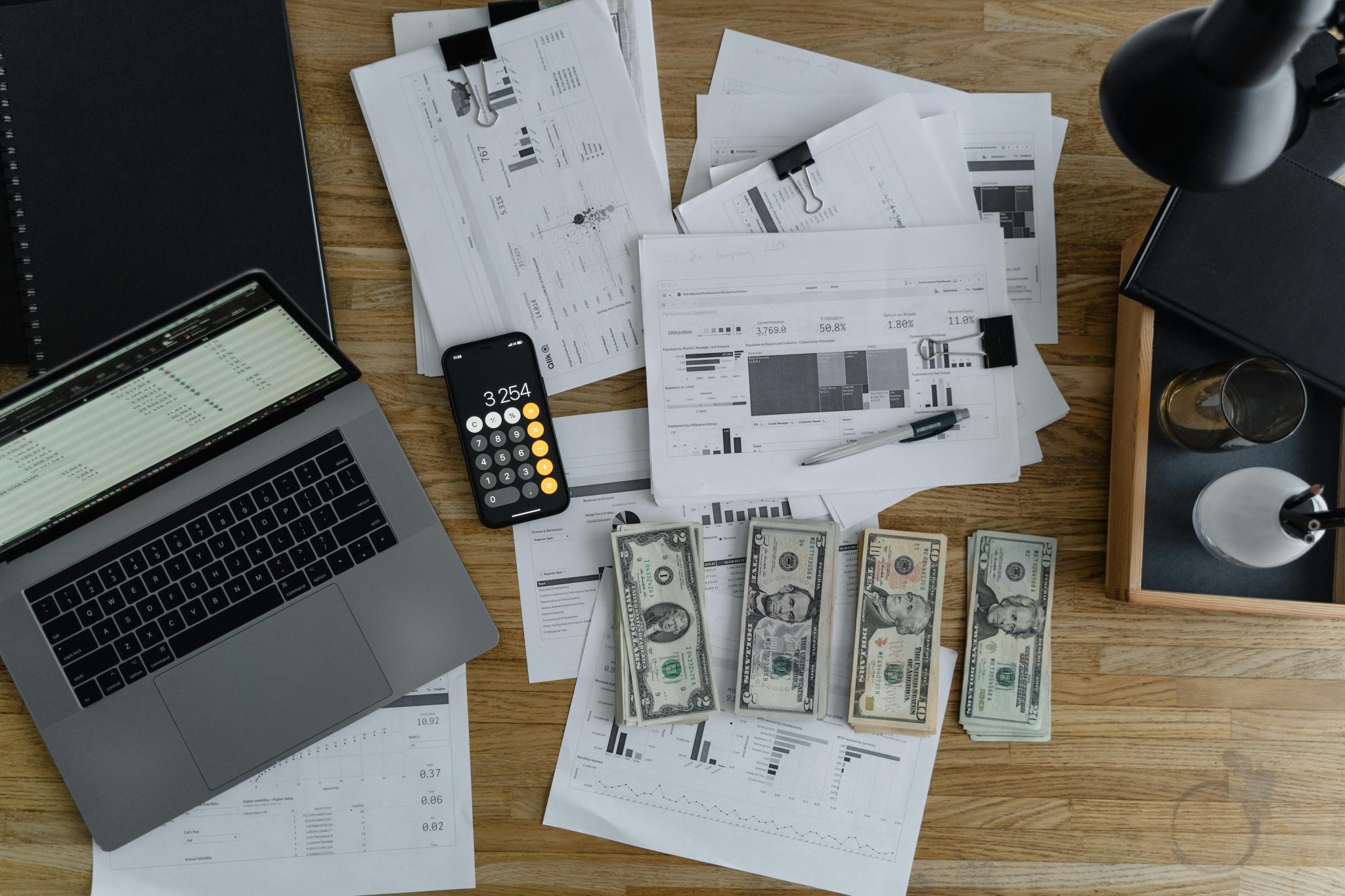Automated Invoicing for Electrical Contractors: How to Get Paid Faster Without Extra Admin Work