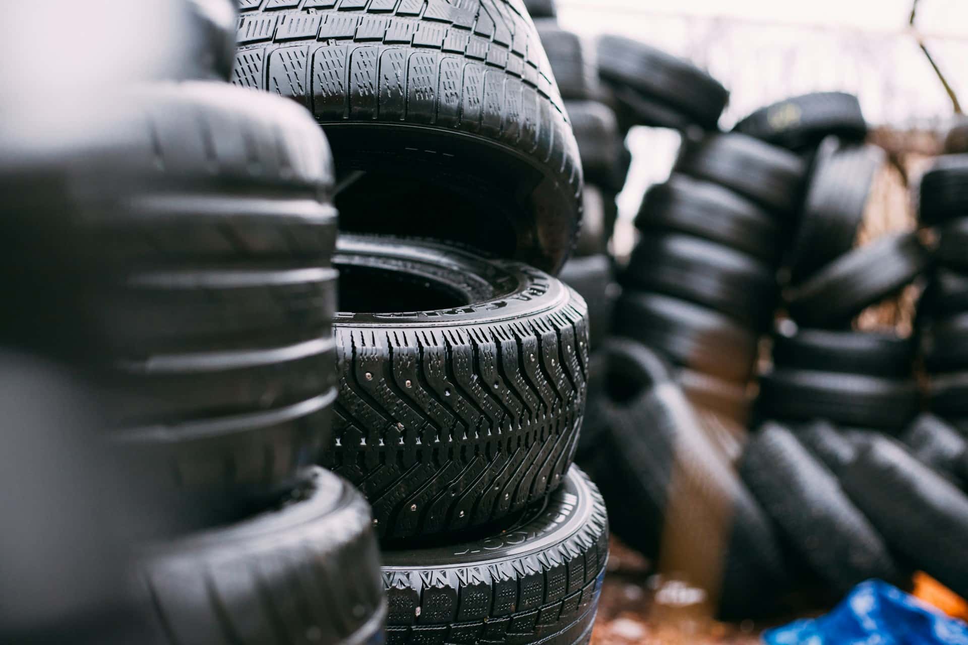 Common Mistakes to Avoid When Buying Tires Online