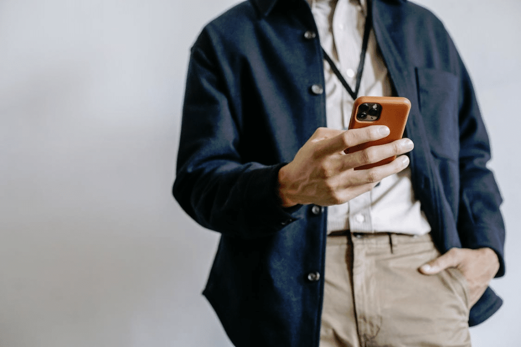 How SMS Drives Engagement at Hybrid Events