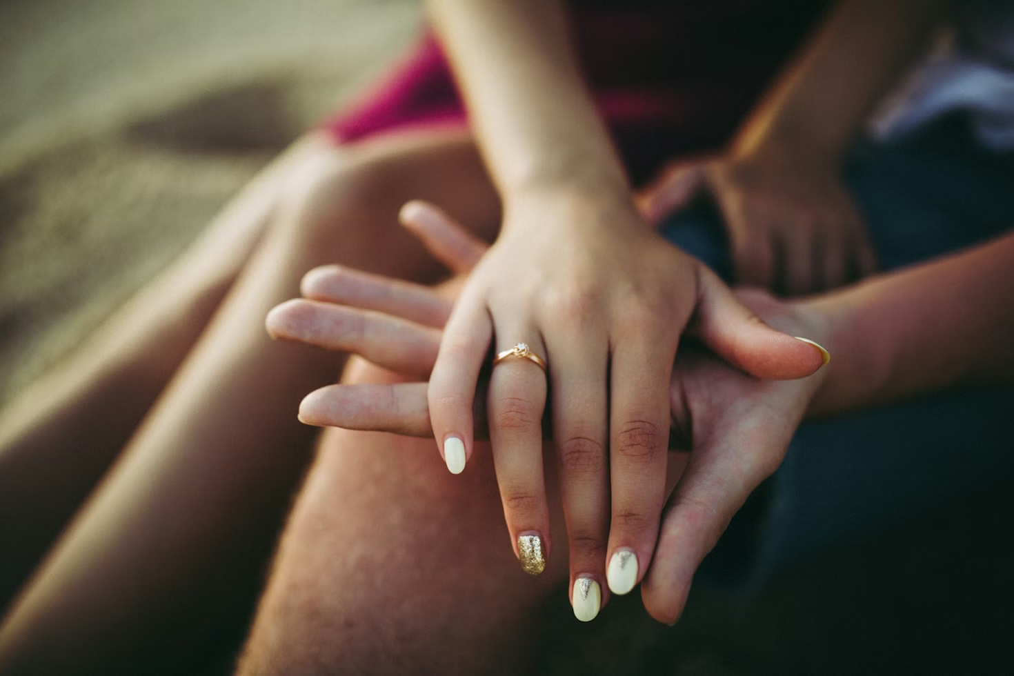 Romantic Proposal Ideas That Shine With the Right Ring