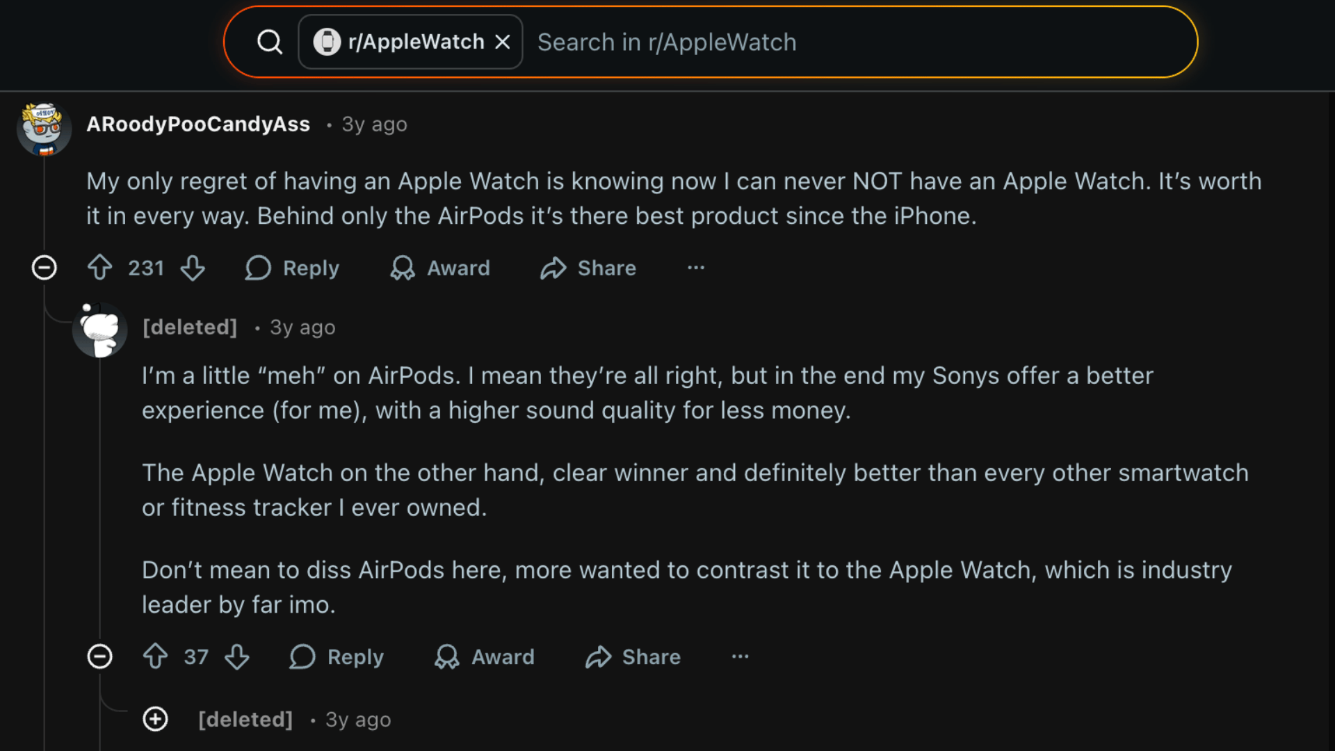 Reddit discussion on Apple Watch Series 9 with user opinions, comments, and interface visible