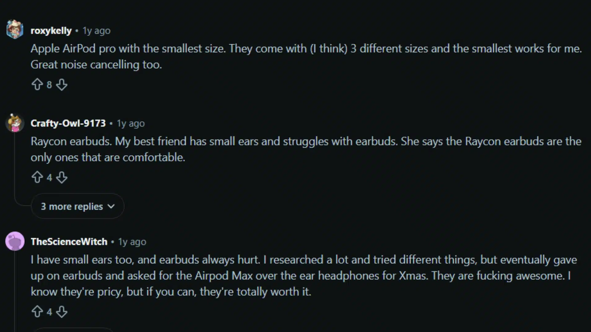 Screenshot of online discussion recommending earbuds for small ears, mentioning AirPods Pro and Raycon
