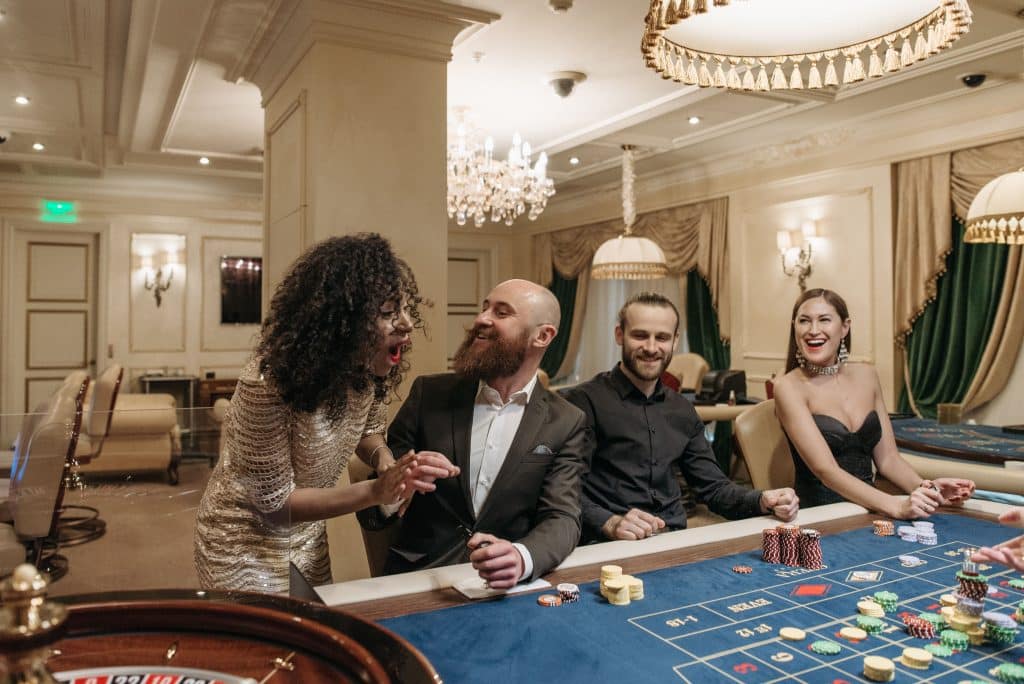 Exploring Login Bonuses and No-Deposit Offers in Social Casinos