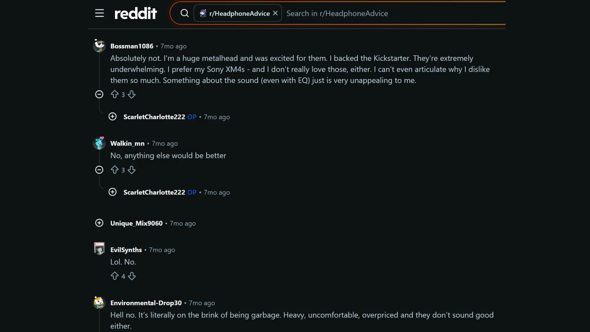 Screenshot of Reddit discussion reviewing HEAVYS headphones with user opinions on performance and comfort
