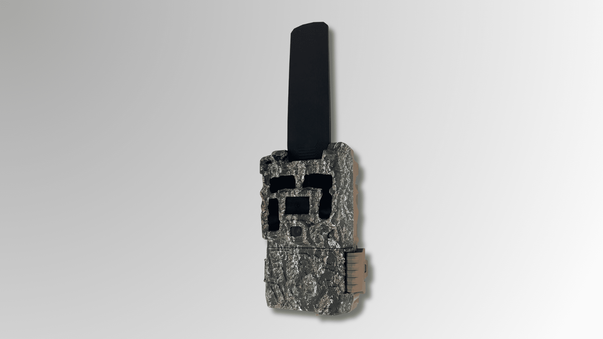 browning defender pro scout max hd dv trail camera with camouflage body and extended antenna